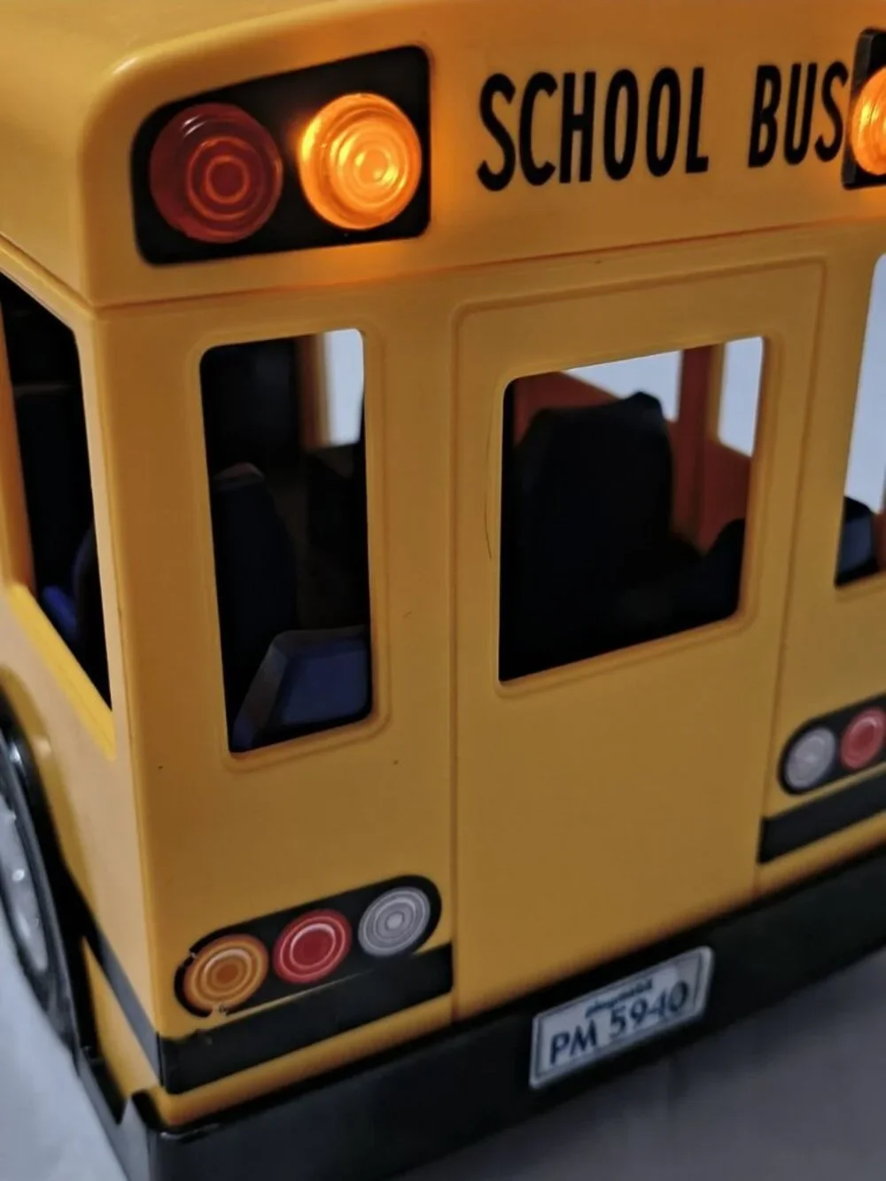 2011 PLAYMOBIL Yellow School Bus w/ Flashing Lights Vehicle Tested No Stop Sign